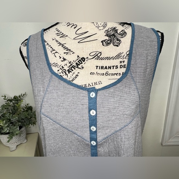 Brand New-Hem & Thread Racerback Top - Picture 2 of 6